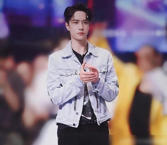 王一博|布布才是冠军,王一博一番话似有深意,也道出了些许无奈