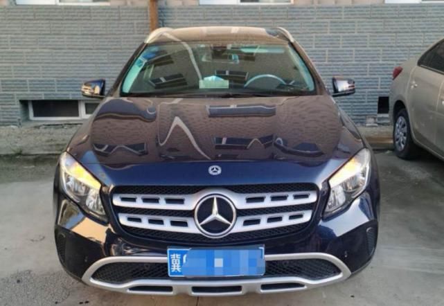 罚金|张北一人被判刑，拒缴一万元罚金，奔驰车被法院查扣！