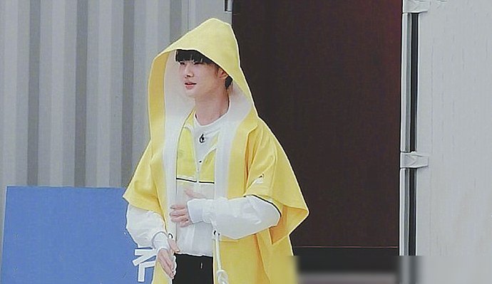  节目|网曝《奔跑吧》路透照，除了创造营师姐弟，大厂男孩也来了