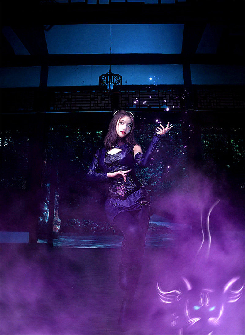  看过|小舞朱竹清的COS仿妆足够美了？那是你没看过没戴皇冠的比比东