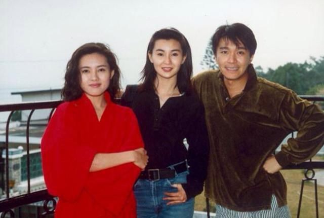 孤老|曾风华绝代,成为国家一级演员,张曼玉一生逐爱为何选择孤老终身