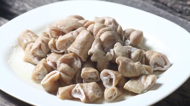  好吃|卤肥肠，肉质鲜嫩，自己做健康卫生，比外面买的好吃三倍