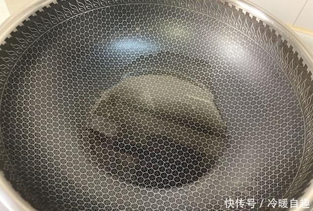 牛羊肉|入秋后最该吃的不是牛羊肉而是它,五块钱一大盘,五分钟就光盘