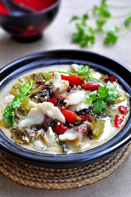 大厨|大厨教你，“酸菜鱼”的正宗做法，酸辣爽口又下饭