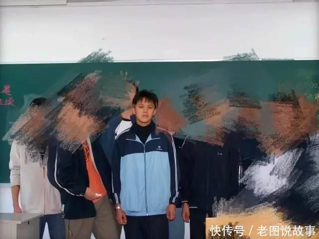 翁斐然|这么多年了,依然是大家的白月光!