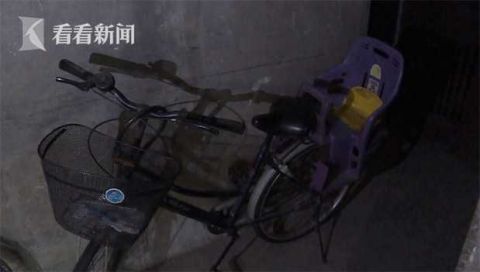  索赔|楼道4辆自行车被清理!业主索赔4000 物业却说...