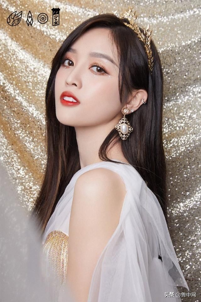  新造型|火箭少女101新造型曝光，你觉得谁的硬照最可？