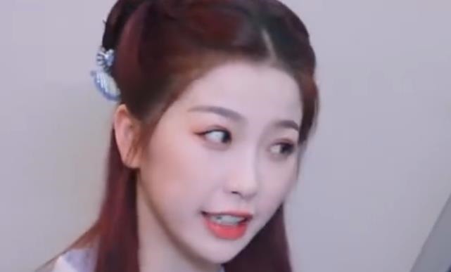 节目组|李晨没认出“女演员”突然向节目组砸钱补救,女生回应获全网赞