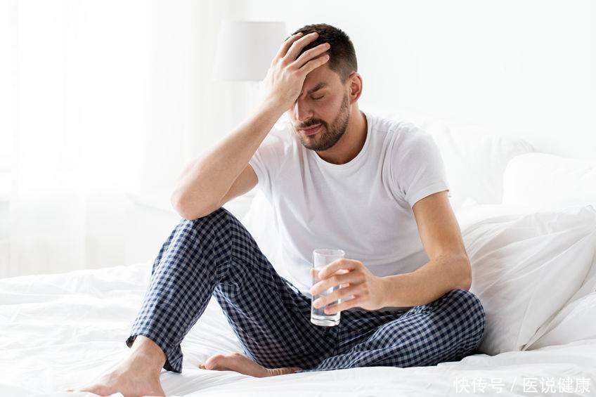 男性夜尿增多的标准是什么样的呢(男性夜尿增多，或是这5个因素引起的，多留意，及时检查)
