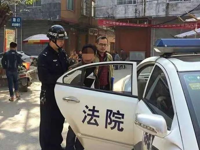 法院|法官看法官 | 奋斗正当时!以青春书写法院新篇章!