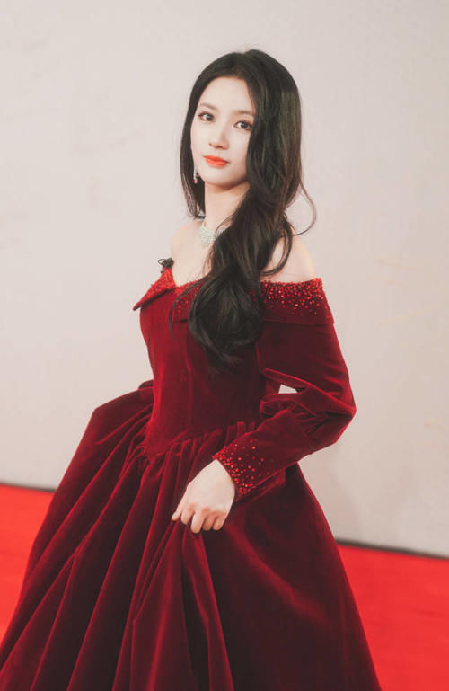 注定|《创3》成团在即,四位舞担三位唱将配置,注定林君怡替换陈卓璇