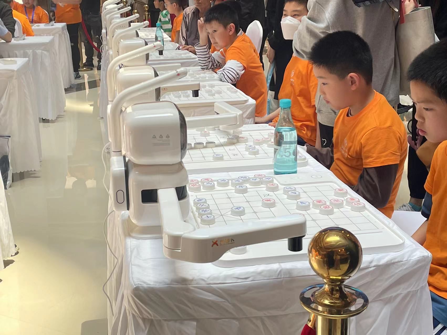 第三届上海杯象棋大师公开赛正式启动，各项边赛陆续拉开战幕