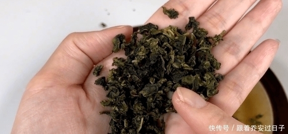 变质|茶叶过期还能不能喝,很多人都想错了,提示家人,别当耳旁风