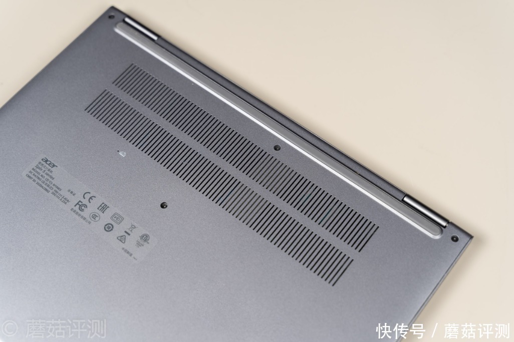翻转|极致轻薄,自由翻转,细节出众、宏碁蜂鸟Spin 5百变2K轻薄本 评测