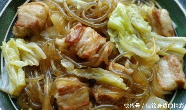 做法|白菜炖粉条怎么做最好吃,教你一招,白菜鲜香入味,做一锅不够吃