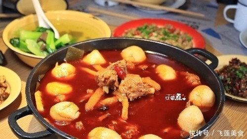 知名|连明星都慕名而来，知名梁山鸡到底什么魅力，我替大家先品尝一番