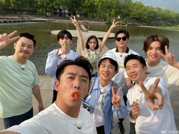  男团|《奔跑吧》不说再见，收官之后又出新花招，跑男团又要来了