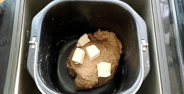 面包|非常适合新手的【波兰种全麦小餐包】,效果超赞,软到不知所措