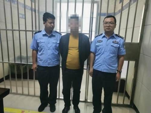 人员|拔出萝卜带出泥!安塞公安抓获一吸毒人员后又循线抓获1名贩毒人员