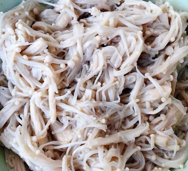  胡萝卜|夏季，宁可少吃猪肉，也要多吃这菜，营养又美味，全家人都爱吃