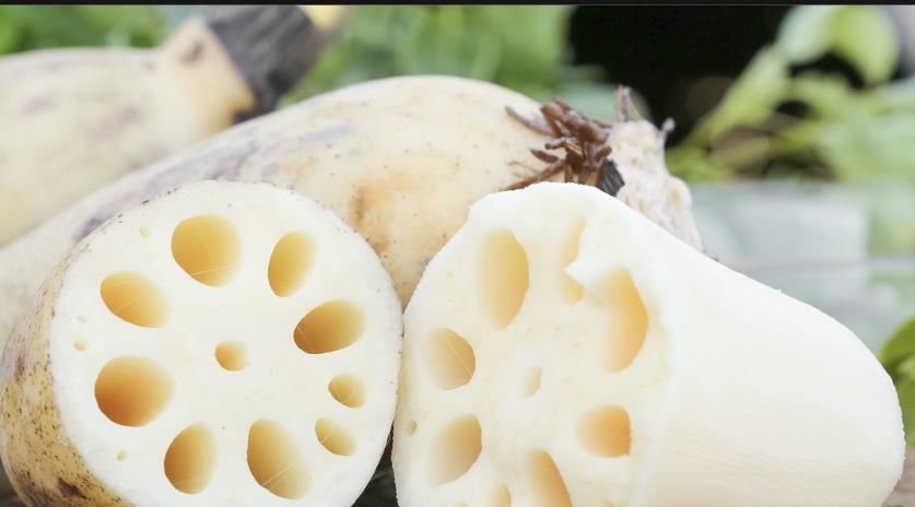  小菜|2分钟就能完成的夏季开胃小菜，香辣入味简单又下饭