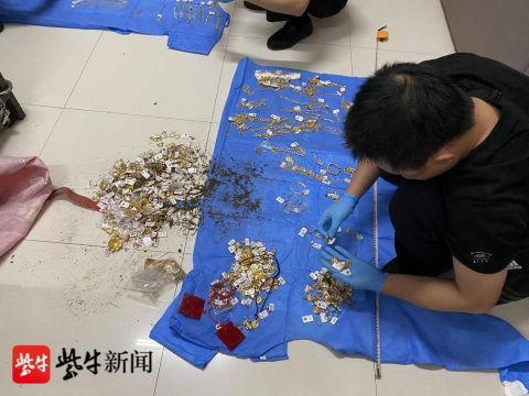  窃贼|窃贼踩点一年多 “搬空”如皋一金店