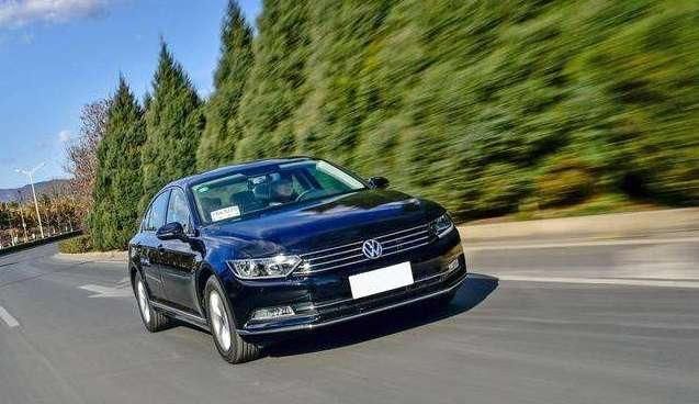 帕萨特|大众B级车，迈腾与帕萨特，你怎么选？哪一款更适合