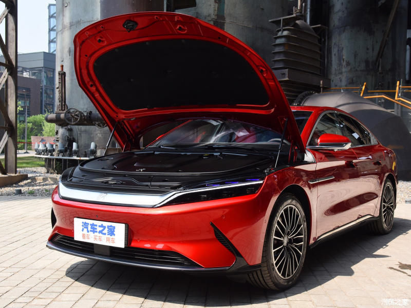 比亚迪|旗舰车型比亚迪汉 售价27.95万 又帅又快又远