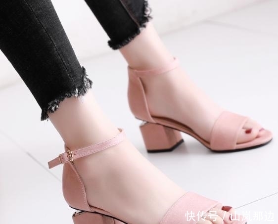  欧洲站夏季新款绑带|甜美的优雅凉鞋，彰显女性性感时尚，谁穿谁好看