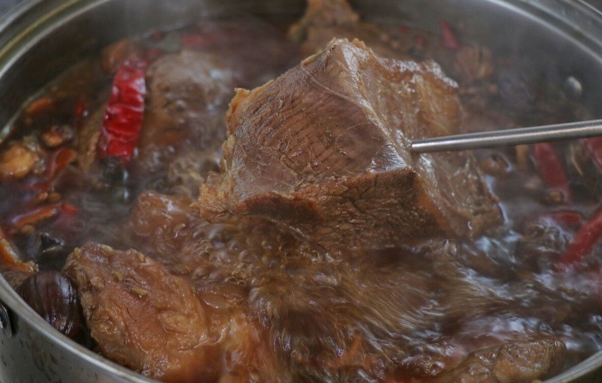 酱香|教你家庭秘制酱牛肉配方，学会这做法，酱香十足，口感紧实超入味