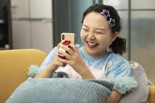 辣目|演员请就位:知名主播楚楚baby重现江湖,辣目洋子初评16名很真实