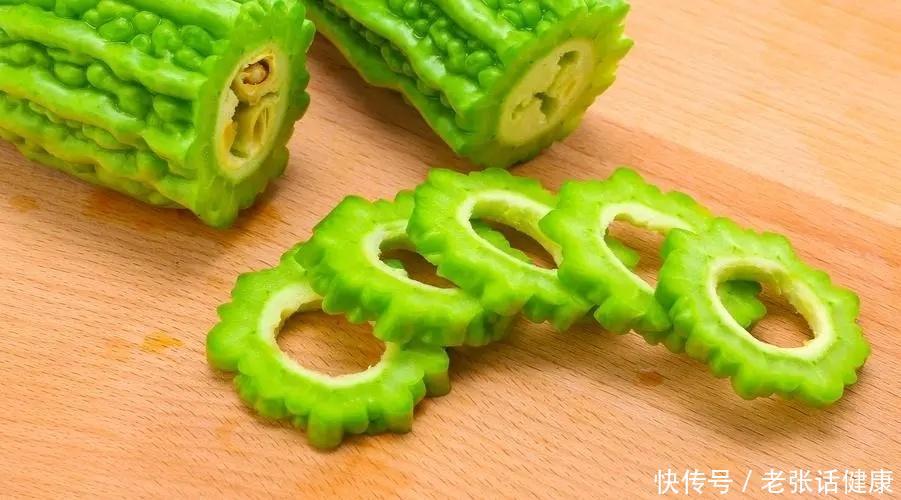 三伏天如何养生吃什么最好(三伏天养生，吃什么？喝什么？防什么？做什么？望你早做了解)