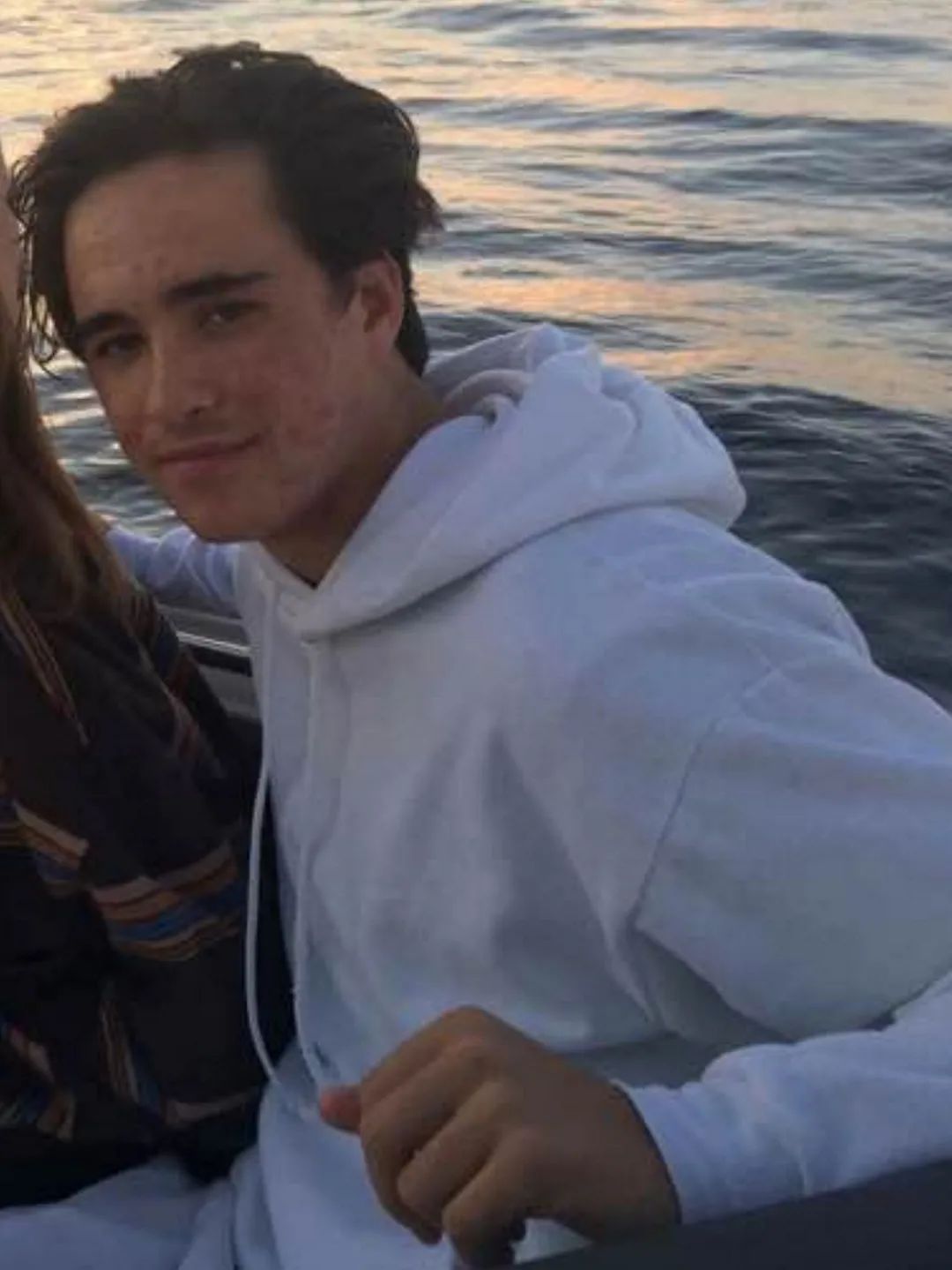 艾萨克|匪夷所思，奇葩游客在动物园里“顺手牵羊”