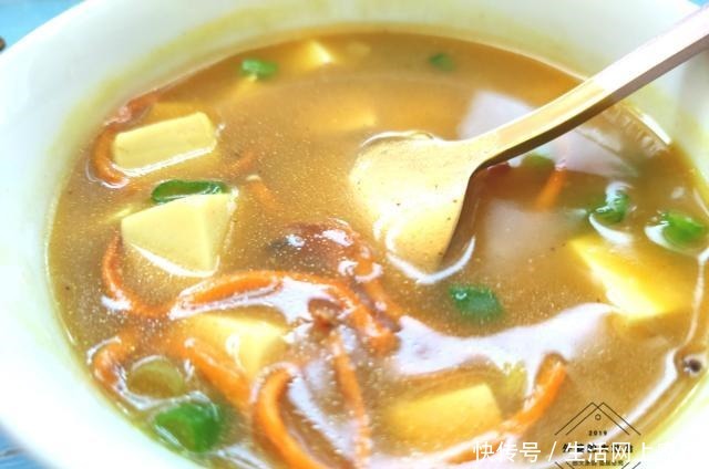 常喝|秋天,宁可不吃肉也要常喝这碗汤,3块钱煮一锅,赛过排骨汤