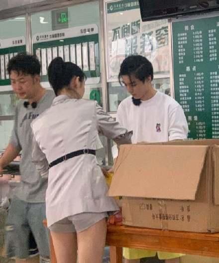  嘉宾|同济医院路透中餐厅全部嘉宾名单！中餐厅的饭菜因为小凯更香了！