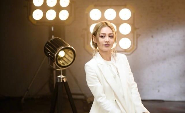  热度|拿了第一却不想成团，节目结束后，她的热度也下降了