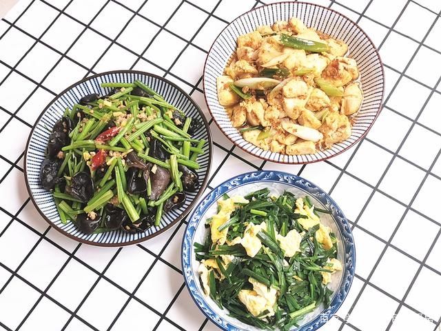  翻炒|老公第一次下厨，炒了三道家常菜，素是素点，全是下饭菜！