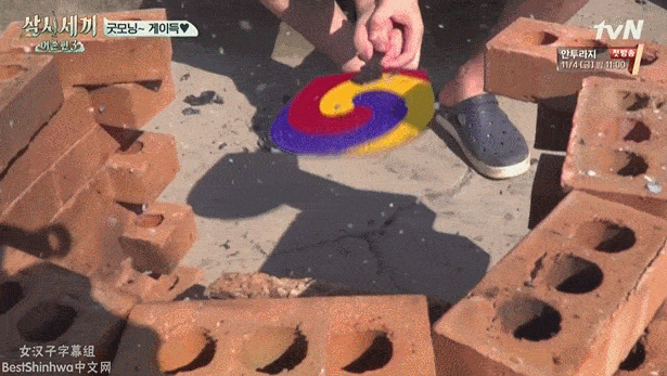  综艺|顶起韩国综艺半边天，被国内反复抄袭，他凭什么比艺人还火？