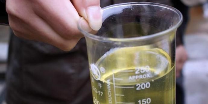 制造地沟油|小龙坎一门店两年制售2吨地沟油 你还敢吃火锅吗