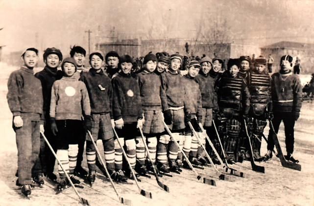  北极熊|（体育）（4）全民健身——健身“大咖”：八旬“北极熊”的冰雪奇缘