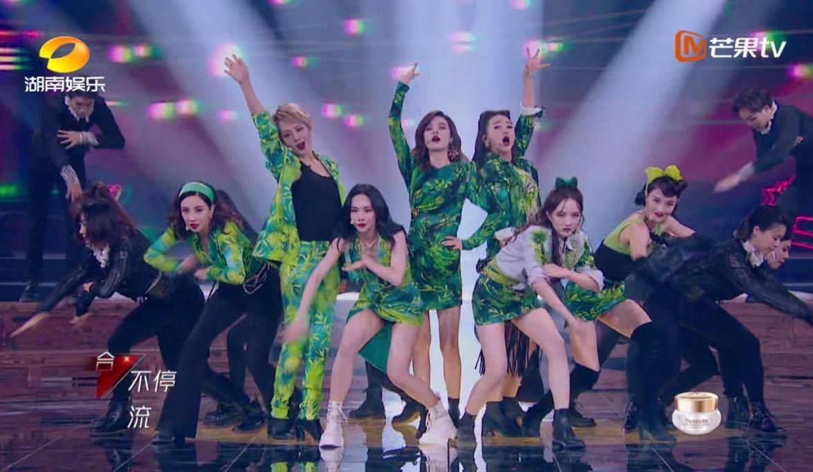  出道成团|《浪姐》成团夜冲浪投票，李斯丹妮暂领先宁静，孟佳超万茜成第一