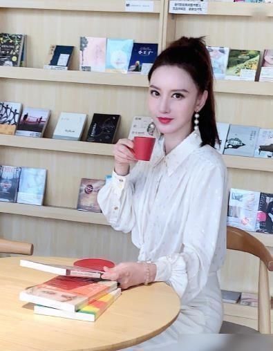  否认|张萌否认“带资进组”：不会在黑暗中完成的，请闭嘴