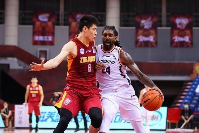  外援|浙江双雄惺惺相惜！爆砍48分和45分都输球，CBA球队没外援真不行