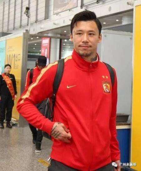  作出|洗掉一颗金星！张琳芃队服惹争议，恒大作出回应中超球衣连续抢戏