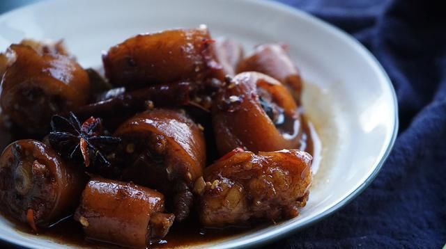 买请|四根四十元,菜场里最不起眼的下酒菜,想买请先预约