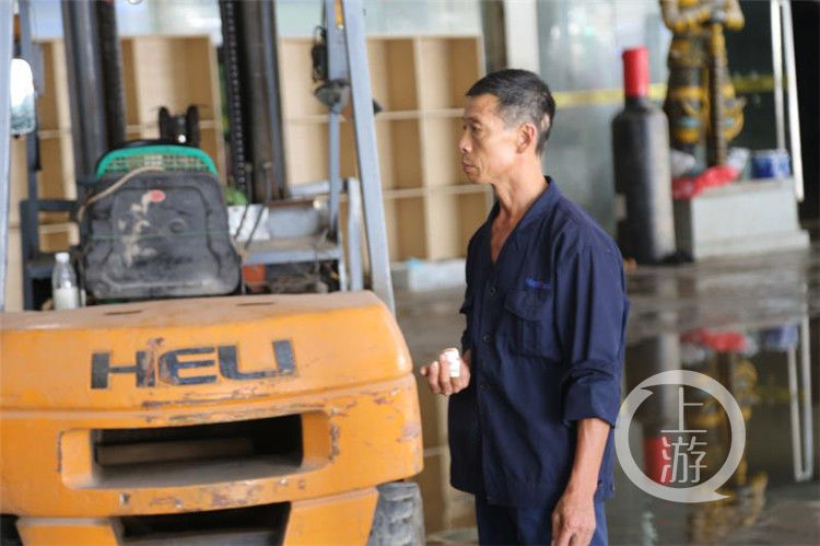 故事|红与黑!一张带血照片背后的故事