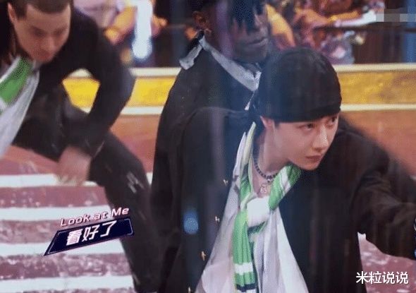  舞台上|《这就是街舞3》水灌鼻子、浑身摔伤，为配合节目组要求，选手付出太多