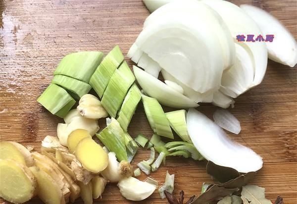 食材|吃麻辣烫时,这2种食材最不压称,一般人很少拿,老板:遇到高手