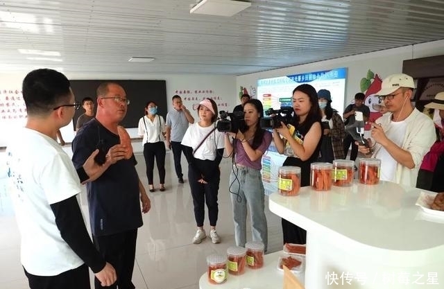 样板片区|乡村振兴看威海主题活动启动，首站走进埠柳