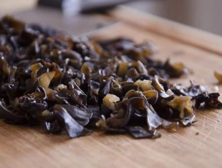 包子|秋后，我常给家人吃的素馅包子，补铁补钙还助消化，香软更营养